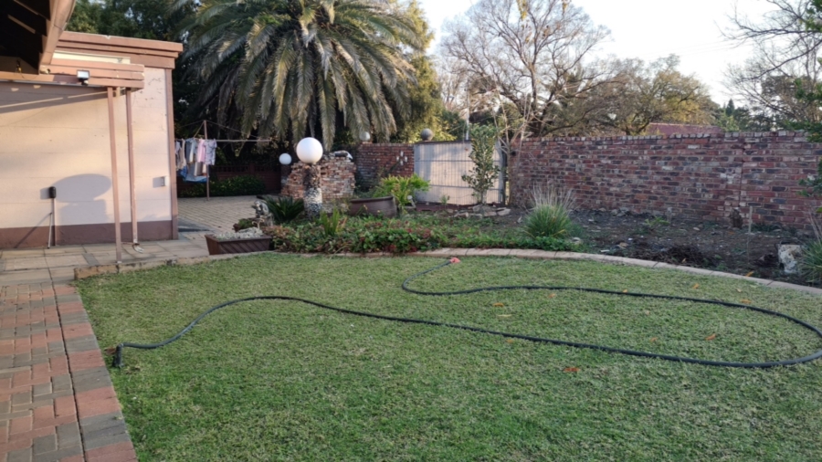 5 Bedroom Property for Sale in Miederpark North West